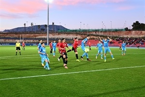 El CF La Nucía juega por segundo año en Segunda B