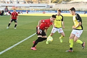 El incisivo Javi Cabezas fue clave en el segundo gol nuciero