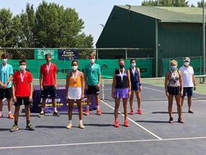 Lucía Llinares comienza así con buen pie la competición de Tenis tras el parón de la Covid-19