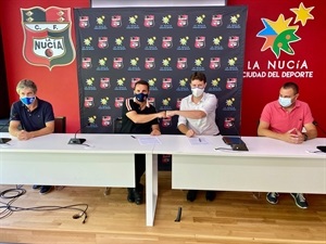 La Fundación Lucentum y el Ayuntamiento de La Nucía han anunciado un ambicioso proyecto deportivo esta mañana en el Estadi Olímpic Camilo Cano