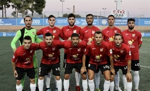 Alineación del C.F. La Nucía en el partido de ayer en Gandía