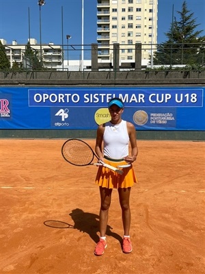 Lucía Llinares ganó el Torneo de Tenis J5 Porto del circuito internacional ITF