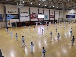 75 deportistas, maestros e instructores de este arte marcial, participaron durante tres días en este congreso