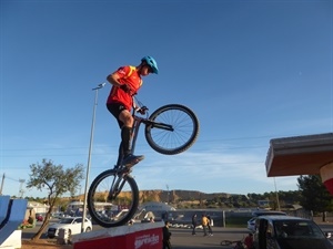 La selección española de Trial Bike entrenó en la zona de trial de La Nucía