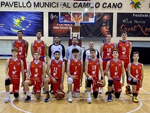 Equipo y cuerpo técnico de La Nucía UA Fund.Lucentu, en un partido de esta temporada