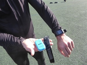Los árbitros profesionales llevan un GPS que registra todos sus entrenamientos y partidos, desde diferentes parámetros