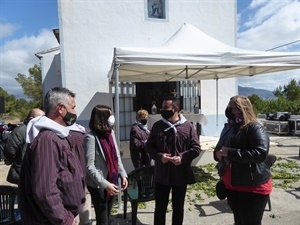 Marta Lloret, concejala de Fiestas de Altea, Marisa Cortés, concejala Bienestar Social de l’Alfàs del Pi y Bernabé Cano, alcalde de La Nucía