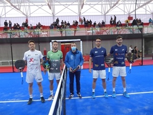 Las dos parejas antes de comenzar la final masculina del Torneo FIP Star La Nucía