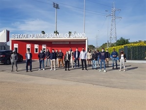 Los alumnos de los Master UPV en el Estadi Olímpic Camilo Cano