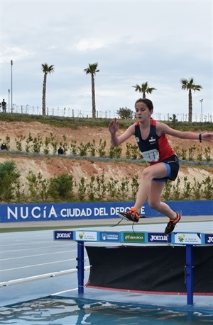 Alicia Popa de la Escuela de Atletismo de La Nucía