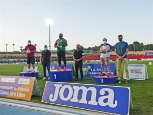 Podium masculino en el Nacional de Clubs: 1º Playas Castellón, 2º FC Barcelona y 3º Real Sociedad