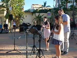 Audición de clarinete con dos alumnas y el profesor