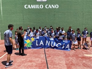 Bernabé Cano, alcalde de La Nucía, felicitó a todos los alumnos y alumnas del Campus