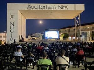 La plaça Auditori de Les Nits acogerá la proyección de esta noche