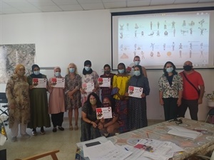 La clausura del curso contó con la presencia de Beatriz Pérez-Hickman, concejala de Bienestar Social