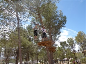 El Parque de Aventura de La Nucía tiene varios circuitos